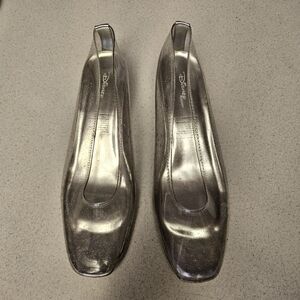 Disney store Cinderella shoes sz 9 womens